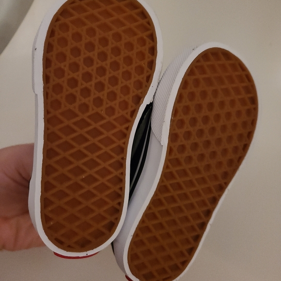 Toddler vans shoes - Picture 2 of 2